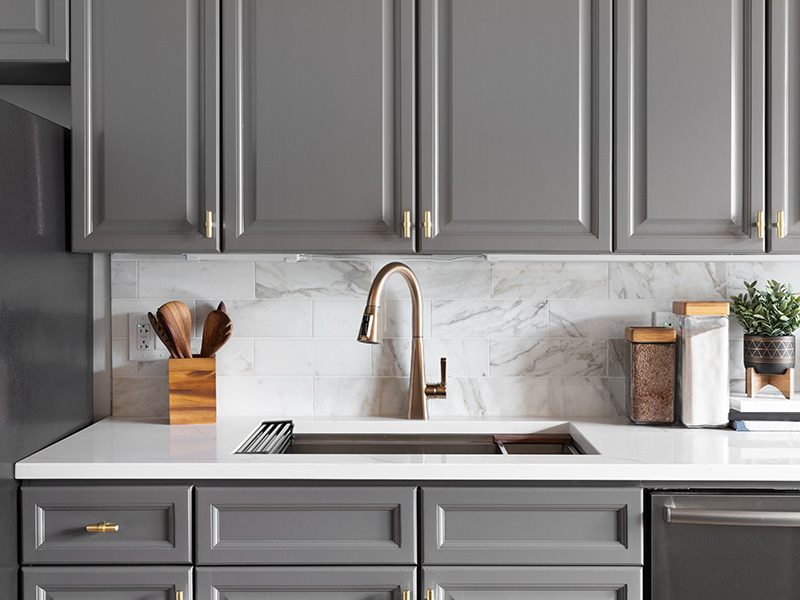kitchen-faucet-plumbing